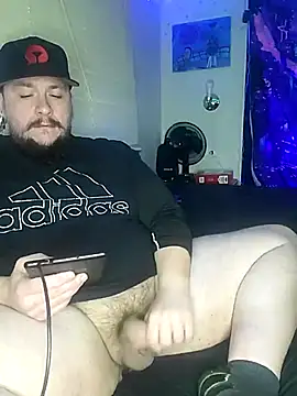 Snapshot of Spunonymous chatting on 02/14/25, 12:14 Spunonymous online show from 02/14/25, 12:14