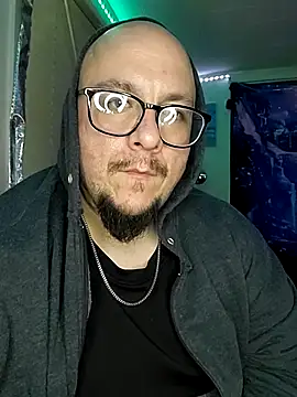 Snapshot of Spunonymous chatting on 02/16/25, 04:09 Spunonymous online show from 02/16/25, 04:09