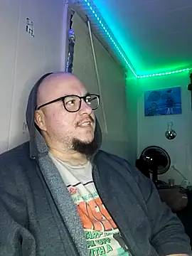 Snapshot of Spunonymous chatting on 02/18/25, 05:53 Spunonymous online show from 02/18/25, 05:53