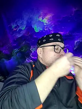 Snapshot of Spunonymous chatting on 02/25/25, 05:41 Spunonymous online show from 02/25/25, 05:41