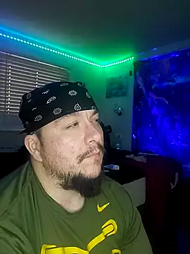 Snapshot of Spunonymous chatting on 03/11/25, 11:26 Spunonymous online show from 03/11/25, 11:26