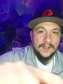 Snapshot of Spunonymous chatting on 03/23/25, 07:20 Spunonymous online show from 03/23/25, 07:20