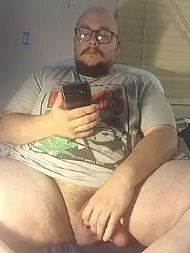 Snapshot of Spunonymous chatting on 10/03/25, 03:03 Spunonymous online show from 10/03/25, 03:03