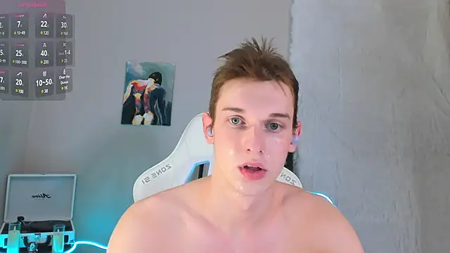 4ever dude online show from 03/03/25, 01:42