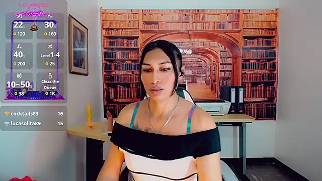 khiara moretti online show from 12/14/24, 10:39