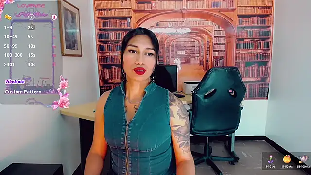 khiara moretti online show from 03/06/25, 07:43