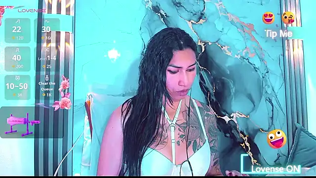 khiara moretti online show from 01/13/26, 11:37