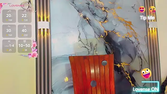 khiara moretti online show from 03/09/26, 07:29