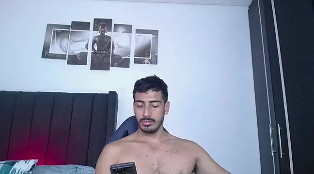 Snapshot of muscle_ares chatting on 03/14/25, 01:13 muscle ares online show from 03/14/25, 01:13