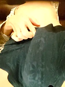 Snapshot of --MIKASA-- chatting on 03/11/25, 12:17 --MIKASA-- online show from 03/11/25, 12:17