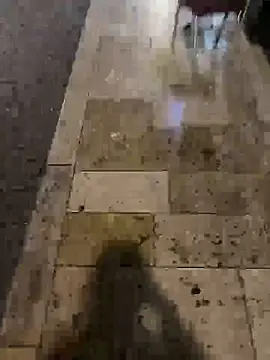 Snapshot of shyheterocurious chatting on 09/10/25, 10:32 shyheterocurious online show from 09/10/25, 10:32