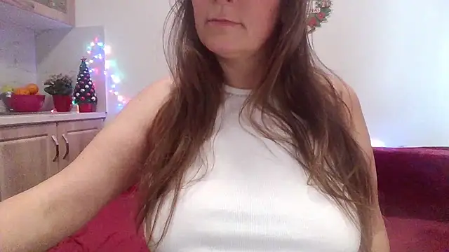 Snapshot of Alisa_Dolores chatting on 02/27/25, 01:07 Alisa Dolores online show from 02/27/25, 01:07