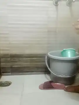 Snapshot of Shoni__ chatting on 12/16/24, 08:20 Shoni online show from 12/16/24, 08:20