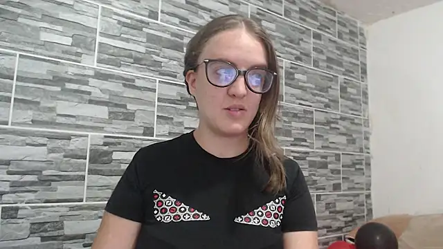 Venus Santana online show from 12/05/24, 06:33