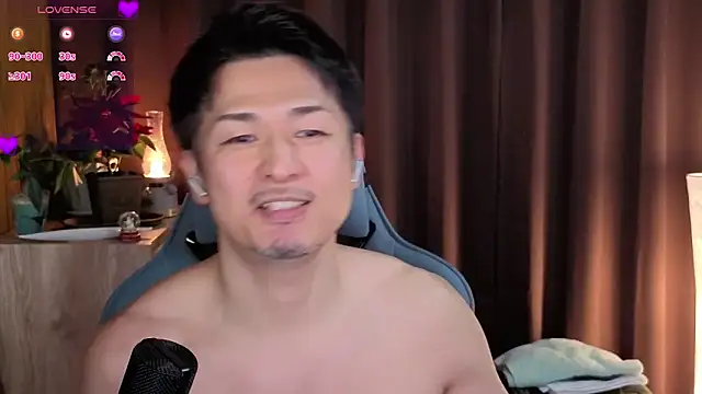 Snapshot of HARU-outdoor-x chatting on 12/23/24, 02:17 HARU-outdoor-x online show from 12/23/24, 02:17