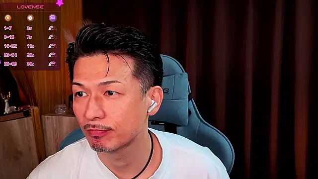 Snapshot of HARU-outdoor-x chatting on 09/23/25, 02:20 HARU-outdoor-x online show from 09/23/25, 02:20