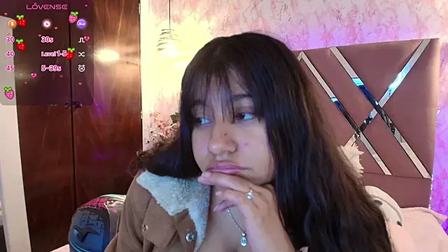 Miaa Smiith1 online show from 02/08/25, 12:28