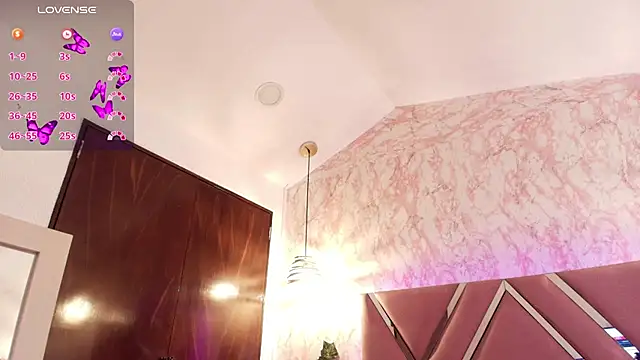 Miaa Smiith1 online show from 03/12/25, 03:29