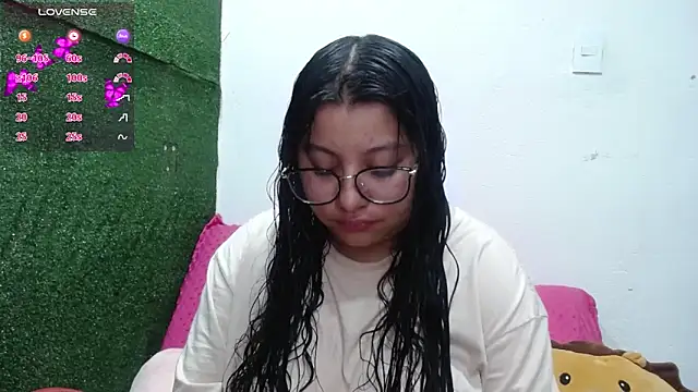 Miaa Smiith1 online show from 11/06/25, 10:05