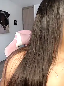 Snapshot of kitty__blackgl chatting on 03/13/25, 04:45 kitty blackgl online show from 03/13/25, 04:45