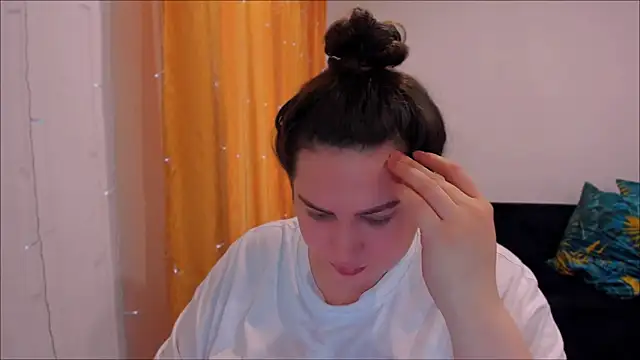  madalexa  online show from 02/02/25, 06:37