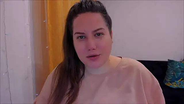  madalexa  online show from 02/13/25, 03:35