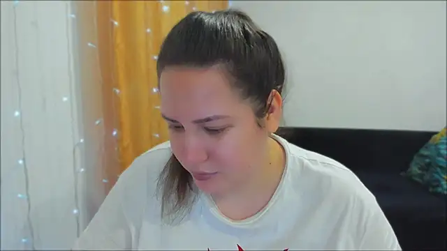  madalexa  online show from 10/27/25, 03:05