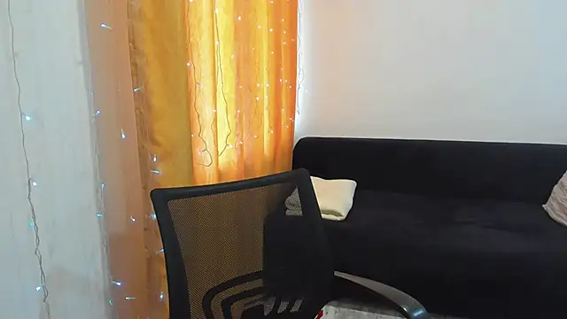  madalexa  online show from 03/25/26, 01:28