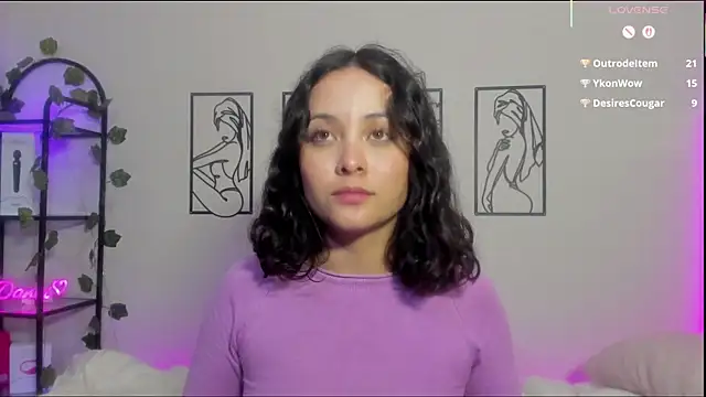 Megan Rodrigo online show from 01/31/25, 11:13