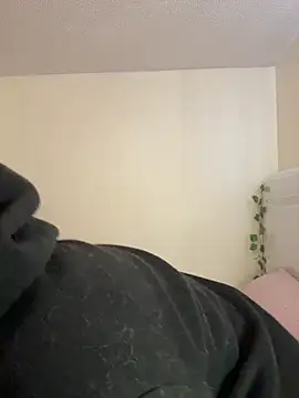 Megan Rodrigo online show from 02/19/26, 01:51