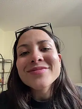 Snapshot of Megan_Rodrigo chatting on 04/18/26, 09:04 Megan Rodrigo online show from 04/18/26, 09:04