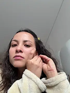 Snapshot of Megan_Rodrigo chatting on 06/26/26, 05:39 Megan Rodrigo online show from 06/26/26, 05:39