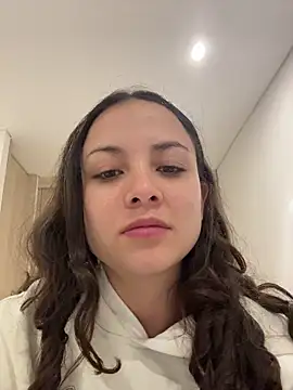 Snapshot of Megan_Rodrigo chatting on 07/16/26, 03:34 Megan Rodrigo online show from 07/16/26, 03:34