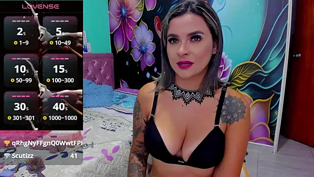 Snapshot of mia_bigtits17 chatting on 03/14/25, 02:20 mia bigtits17 online show from 03/14/25, 02:20