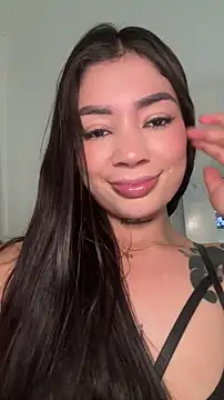 Snapshot of Roxanne_08 chatting on 03/24/26, 07:41 Roxanne 08 online show from 03/24/26, 07:41