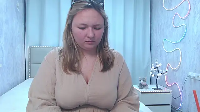 SallyVerda online show from 07/03/26, 05:41