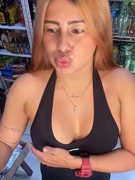 Amber Martins  online show from 01/29/25, 03:37