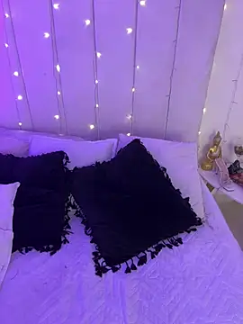 Amber Martins  online show from 01/11/26, 12:37