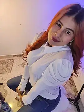 Snapshot of Amber_Martins_ chatting on 06/11/26, 12:08 Amber Martins online show from 06/11/26, 12:08