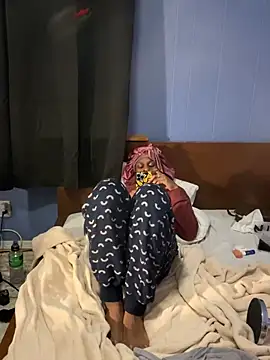 ninaperry777 online show from 12/09/24, 07:28