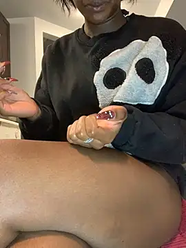 ninaperry777 online show from 03/20/25, 09:02