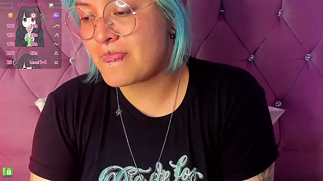 lucky-leah online show from 03/15/25, 01:19