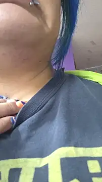 lucky-leah online show from 02/08/26, 03:21