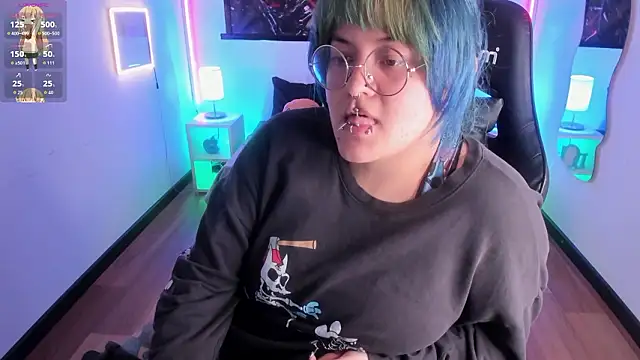 lucky-leah online show from 02/24/26, 03:48