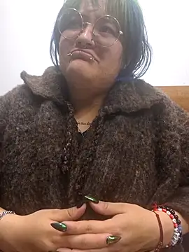 lucky-leah online show from 03/01/26, 03:08