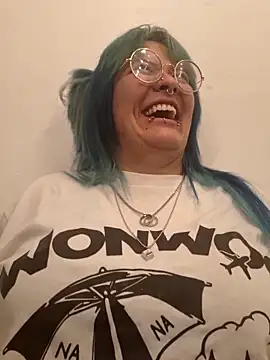 lucky-leah online show from 03/03/26, 03:34