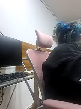 lucky-leah online show from 06/02/26, 03:41
