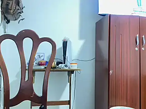 andrews2399 online show from 12/11/24, 06:04