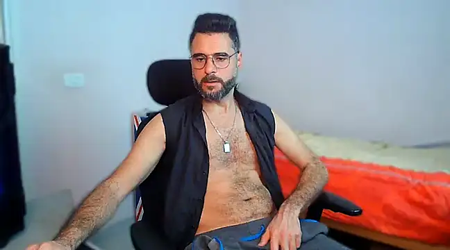 Snapshot of steve-renato chatting on 02/02/25, 11:19 steve-renato online show from 02/02/25, 11:19