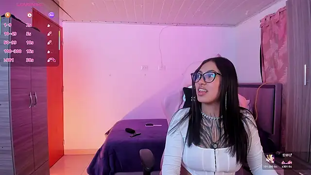 Snapshot of Kayla_foxxy chatting on 03/22/26, 12:03 Kayla foxxy online show from 03/22/26, 12:03